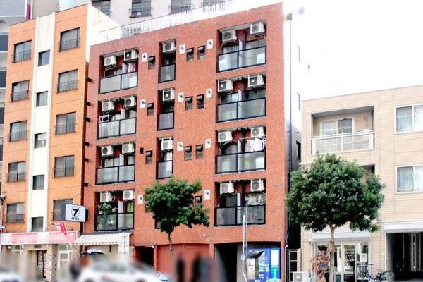 大国町ハイツの外観