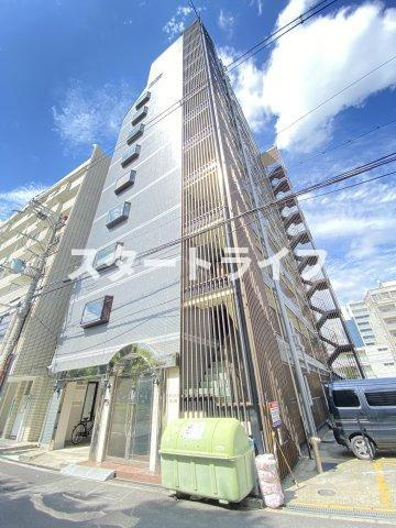 大阪市淀川区東三国５丁目の賃貸マンションの外観
