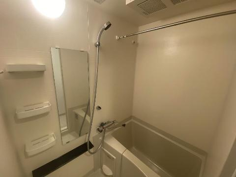 名古屋市東区葵２丁目の賃貸マンションの浴室|バス