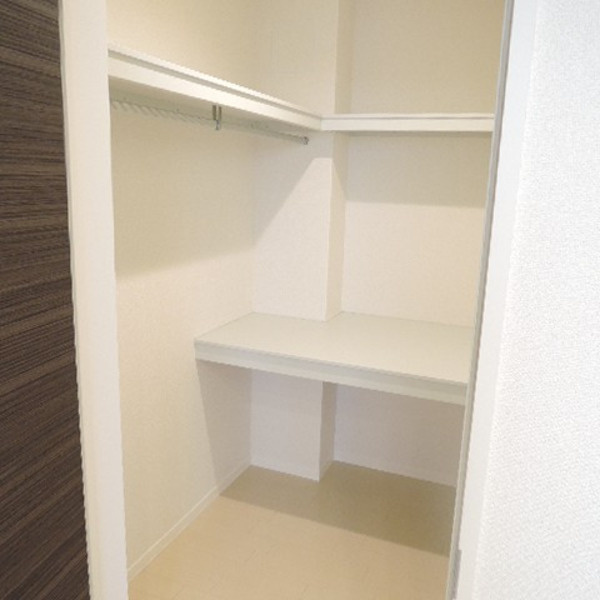 プログレス新鶴見の収納