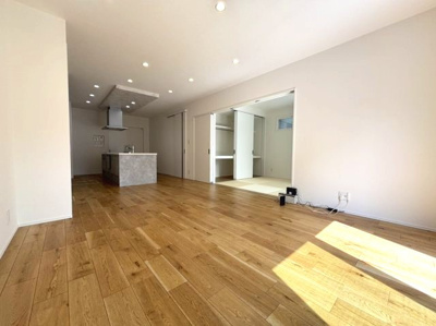 【居間・リビング】 | 広島市東区福田５丁目　中古戸建