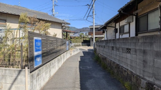 【前面道路含む現地写真】 | 広島市安佐南区長束５丁目　土地
