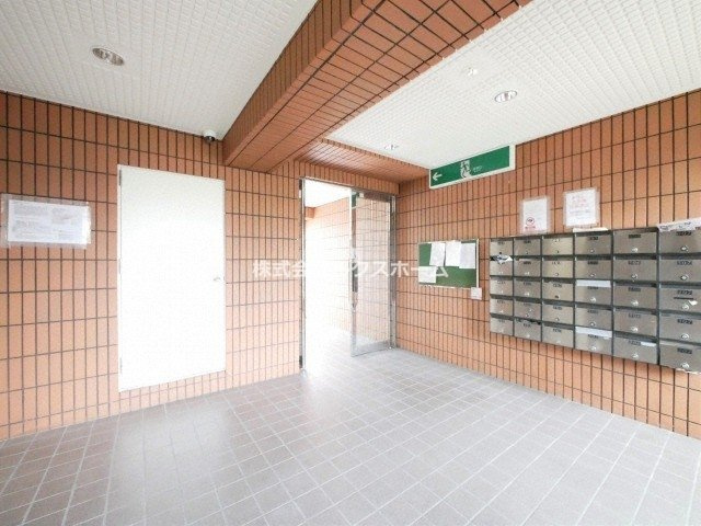 大神ハイツのロビー