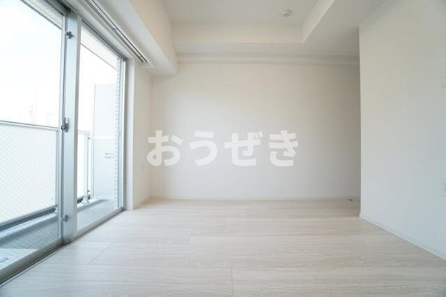 メインステージ横濱弥生町の居間・リビング