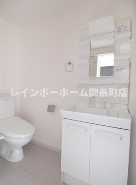 エアフォルク原木の独立洗面台