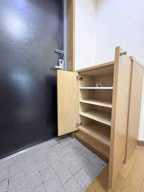 アルカディアⅠの玄関|★シューズＢＯＸ★