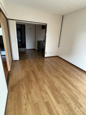 田邉ビル　の居間・リビング