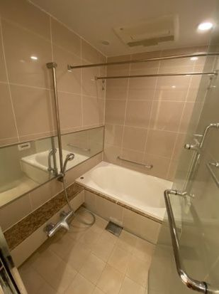 大崎ウエストシティタワーズ　E棟の浴室