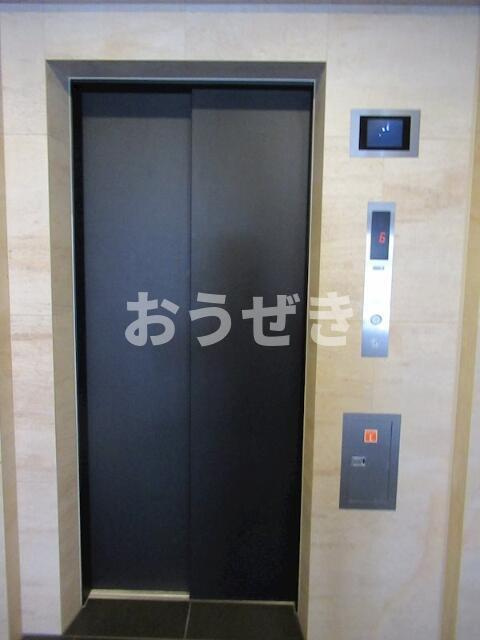ＳＱＵＡＲＥ　ＣＩＴＹ　ＴＳＵＲＵＭＩ　ＲＩＶＥＲＳＩＤＥのその他共用部分|エレベーター