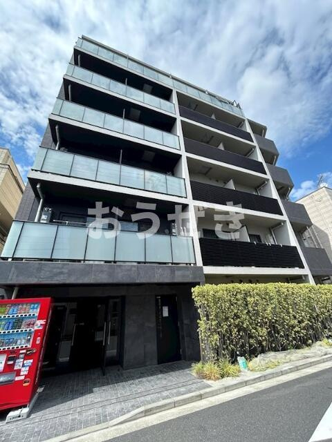 ＳＱＵＡＲＥ　ＣＩＴＹ　ＴＳＵＲＵＭＩ　ＲＩＶＥＲＳＩＤＥの外観