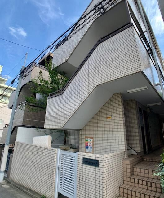 ハイツトーハンの外観
