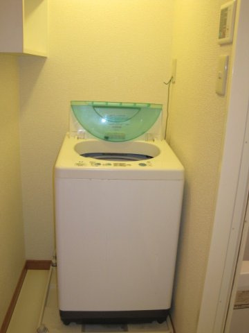 レオパレスルミナリエのその他|洗濯機