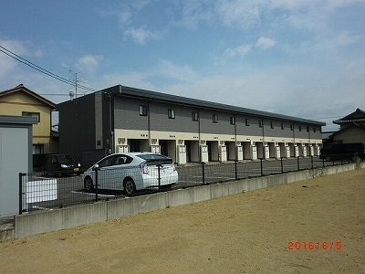レオパレススプリングパルの外観