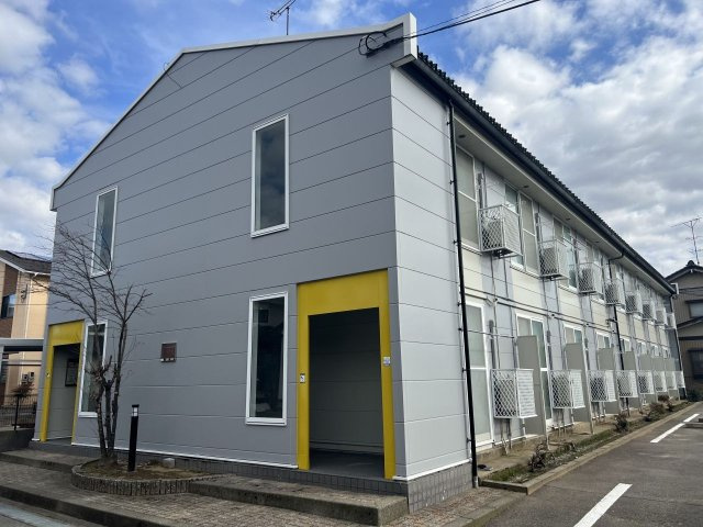レオパレスサニーコートの外観