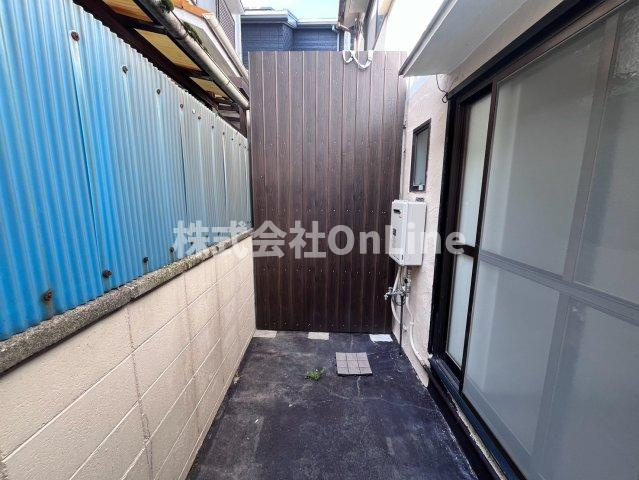 プラス南本町の庭