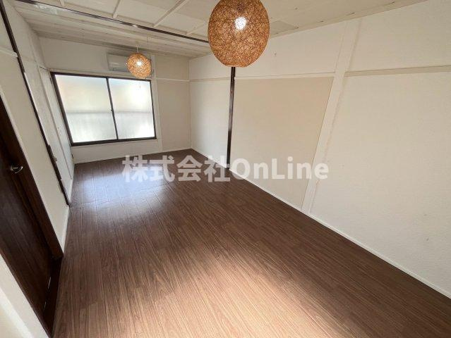 プラス南本町の内装