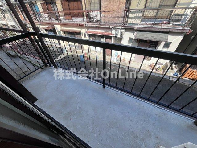 プラス南本町のバルコニー