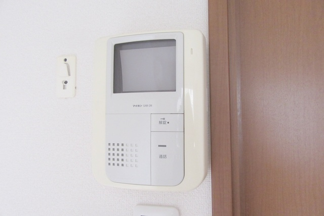 ストーンウェルのセキュリティ|安心のモニタ付きインターホン完備です♪
