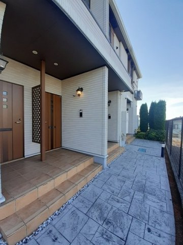 ボヌール錦城のエントランス