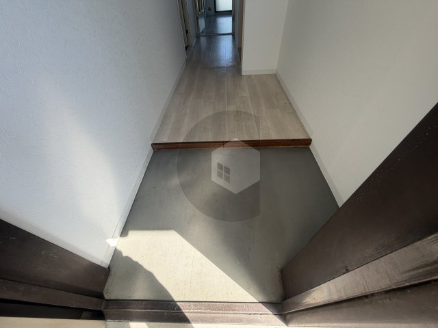 エスポワール鴻池の玄関