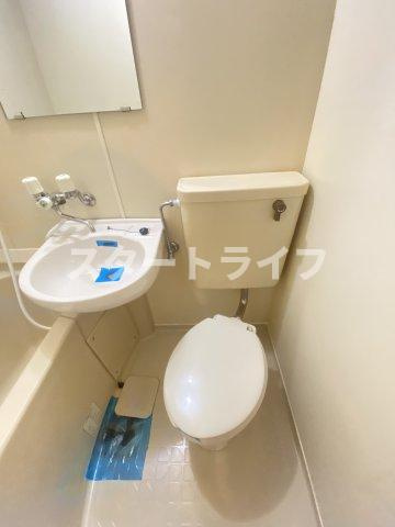 大阪市淀川区野中北１丁目の賃貸マンションのトイレ