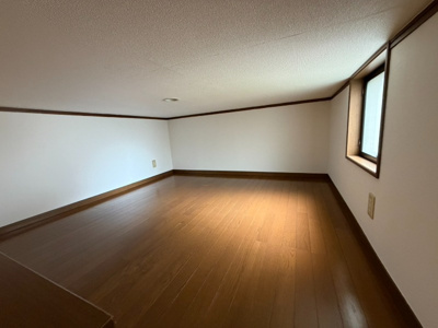 【内装】 | アーク