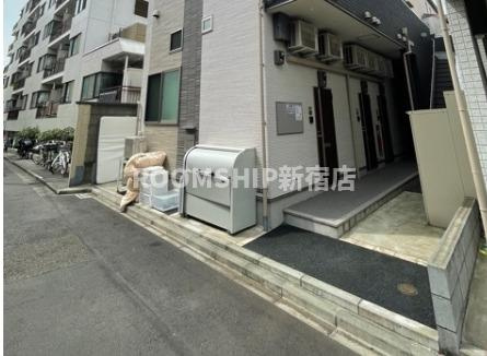 ハーモニーテラス若松町Ⅱのエントランス