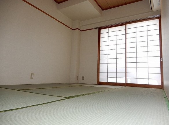 セイント武蔵小金井の和室