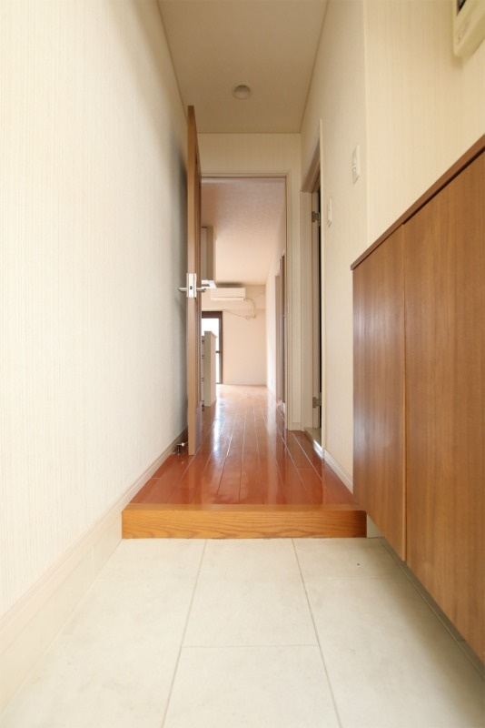 ライオンズマンション博多　東住吉小学校区の玄関|ライオンズマンション博多