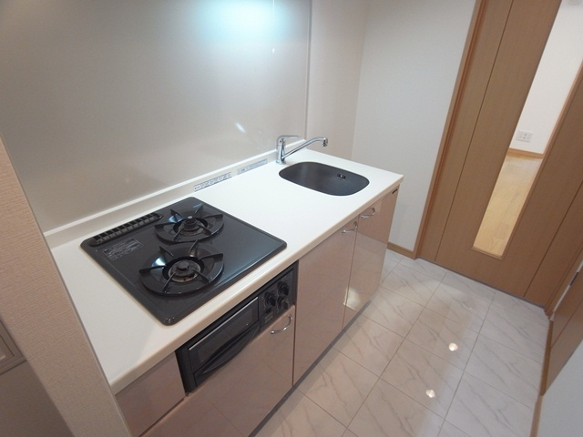 パレステュディオ中目黒のキッチン|同タイプ別住戸写真となります。現況と異なる場合がございます。