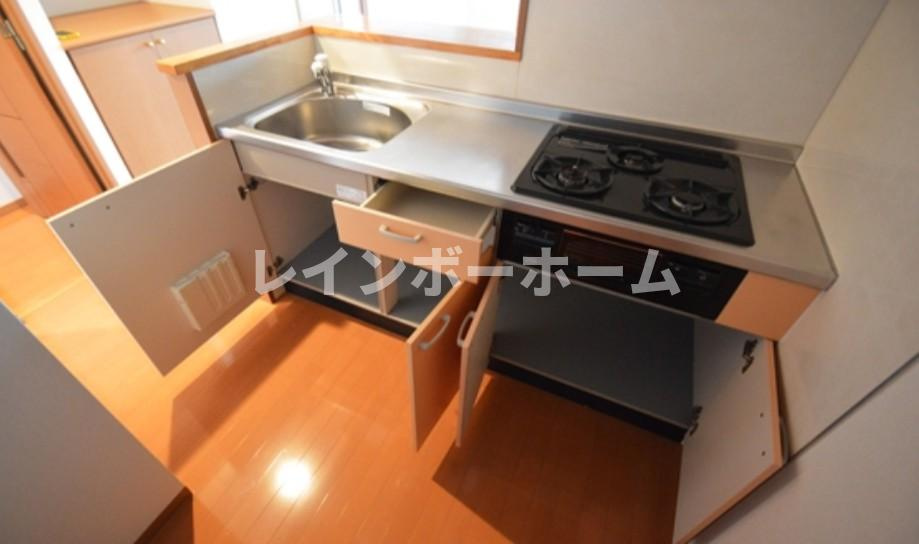 オアシスE棟　仲介手数料（賃料の1.10ヵ月）の50％OFF対象物件！のキッチン