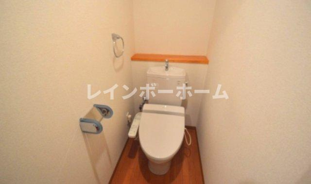 オアシスE棟　仲介手数料（賃料の1.10ヵ月）の50％OFF対象物件！のトイレ