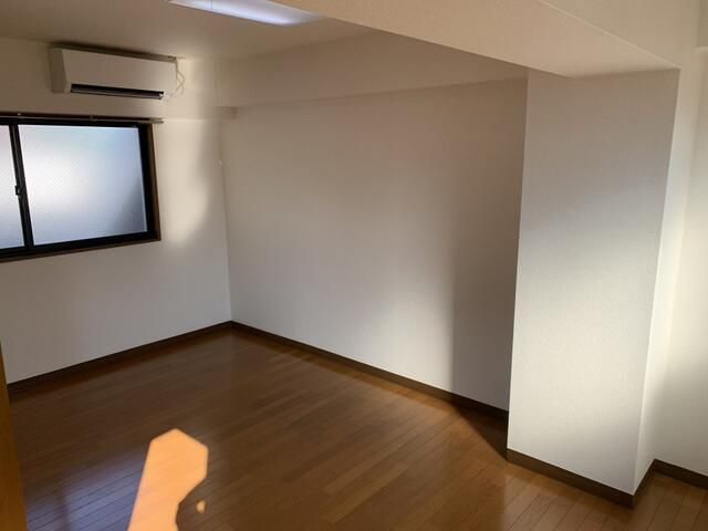 【寝室】