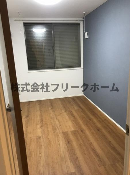 カインドネス井の頭公園の居間・リビング