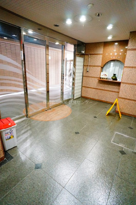 【ロビー】 | ラフィーネ山科 | 建物の内部です