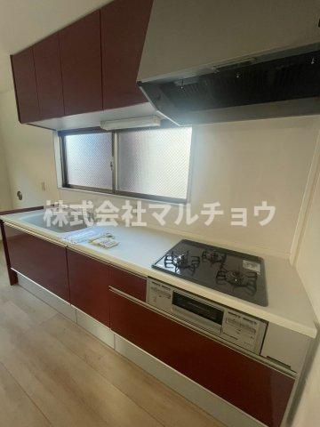 クイーンズコートNのキッチン|キッチンでお料理をお楽しみください