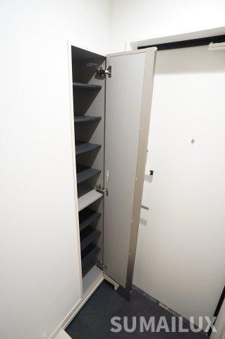 熊本市中央区本荘６丁目のアパートの玄関