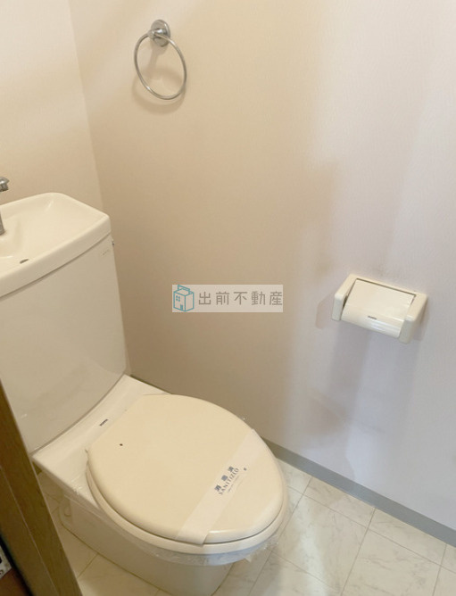 豊島区雑司が谷１丁目の賃貸マンションのトイレ
