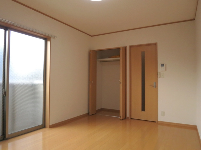 アムール　ボヌールの寝室|居室の別アングルです。