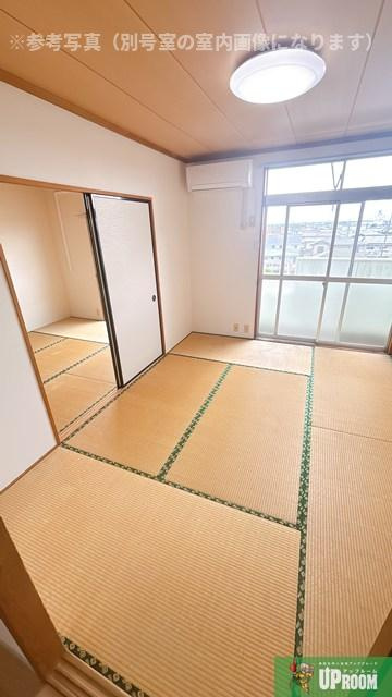 パークサイド三ツ井の和室