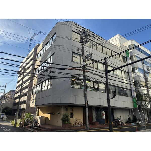 吹田市江坂町２丁目の店舗事務所の外観