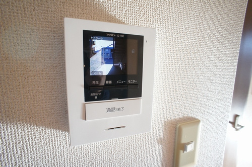 サニーコートダイドーDのセキュリティ|モニター付きインターホン