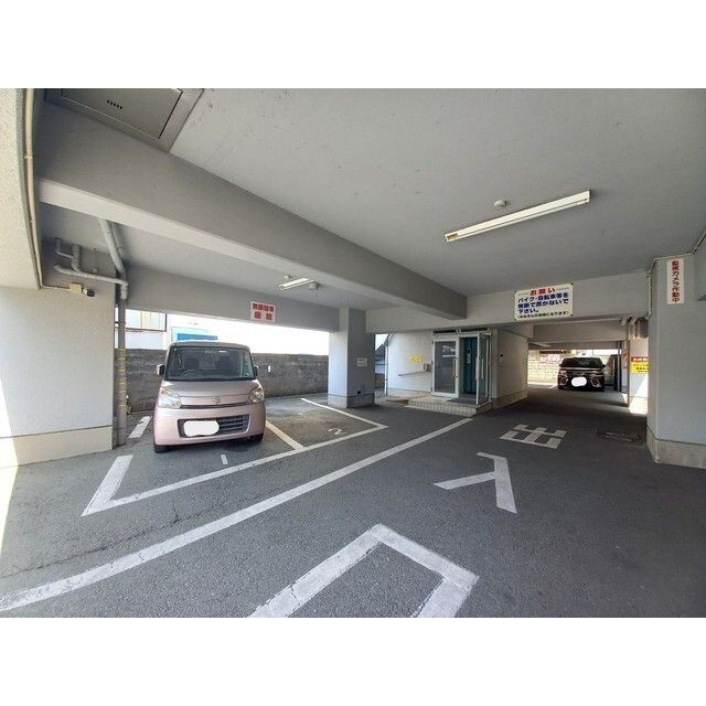 メゾンドシャワー通りのその他