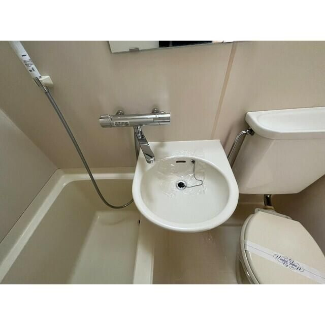 エアステ東船橋の洗面所