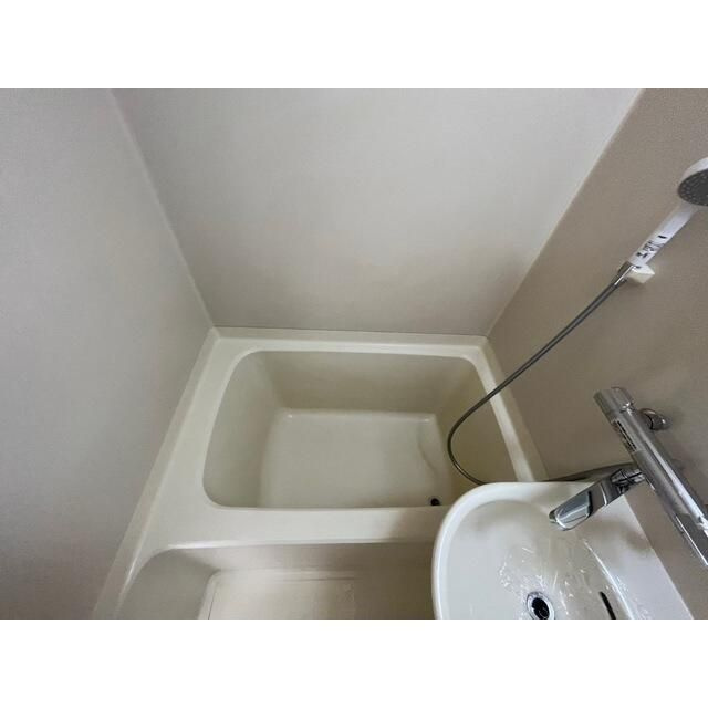 エアステ東船橋の浴室