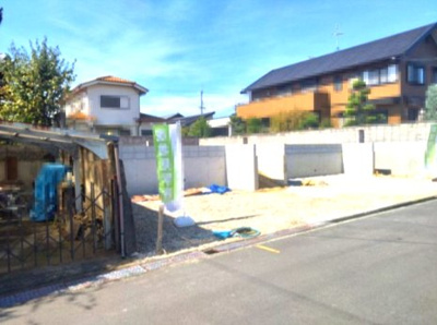 【前面道路含む現地写真】 | LIGNAGE NEX-G大阪狭山市大野台4丁目01期　2号棟 | 目の前は緑豊かな「東大池公園」！自宅の庭感覚で遊びに出かけられ、お子様がいるご家族にもオススメ。(2026年10月17日撮影)