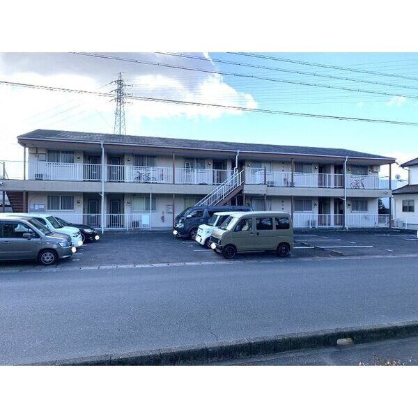SURPLUSⅡPARK SIDE BLUEの駐車場