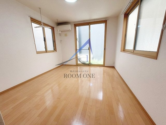 ミナトキハウス の居間・リビング|洋室のお部屋です。