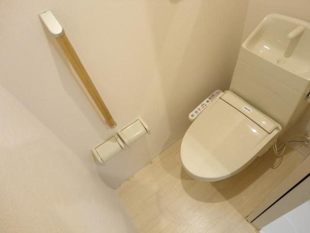 シャワー付トイレ（イメージ）