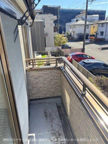 【バルコニー】